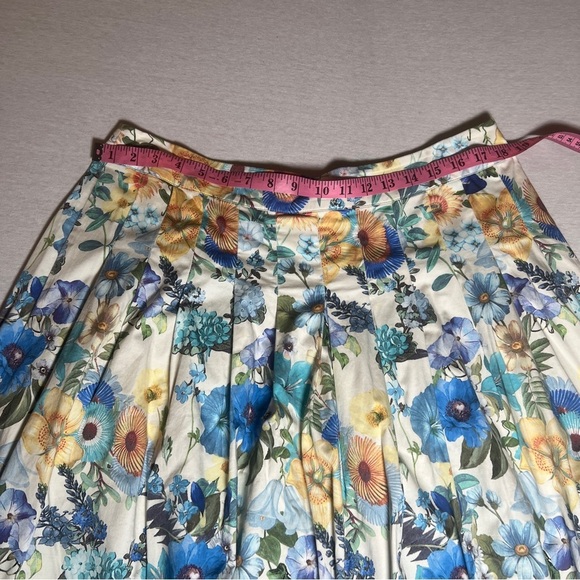 Talbots Cotton Floral Pleated A Line Wildflower Blue + Yellow on White, Sz 14 - Picture 4 of 8
